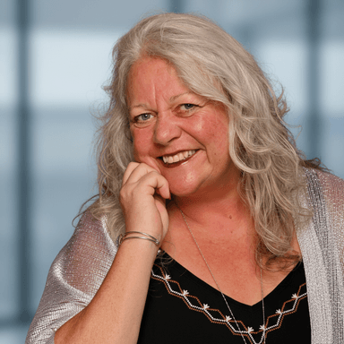 Julie Cousin